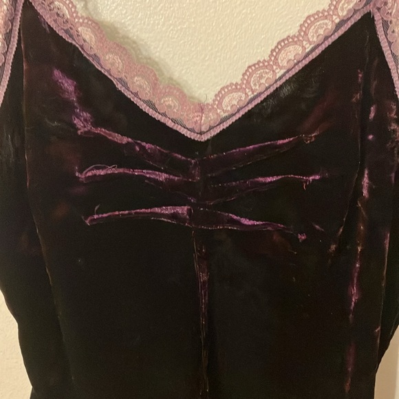 Top - Picture 2 of 5